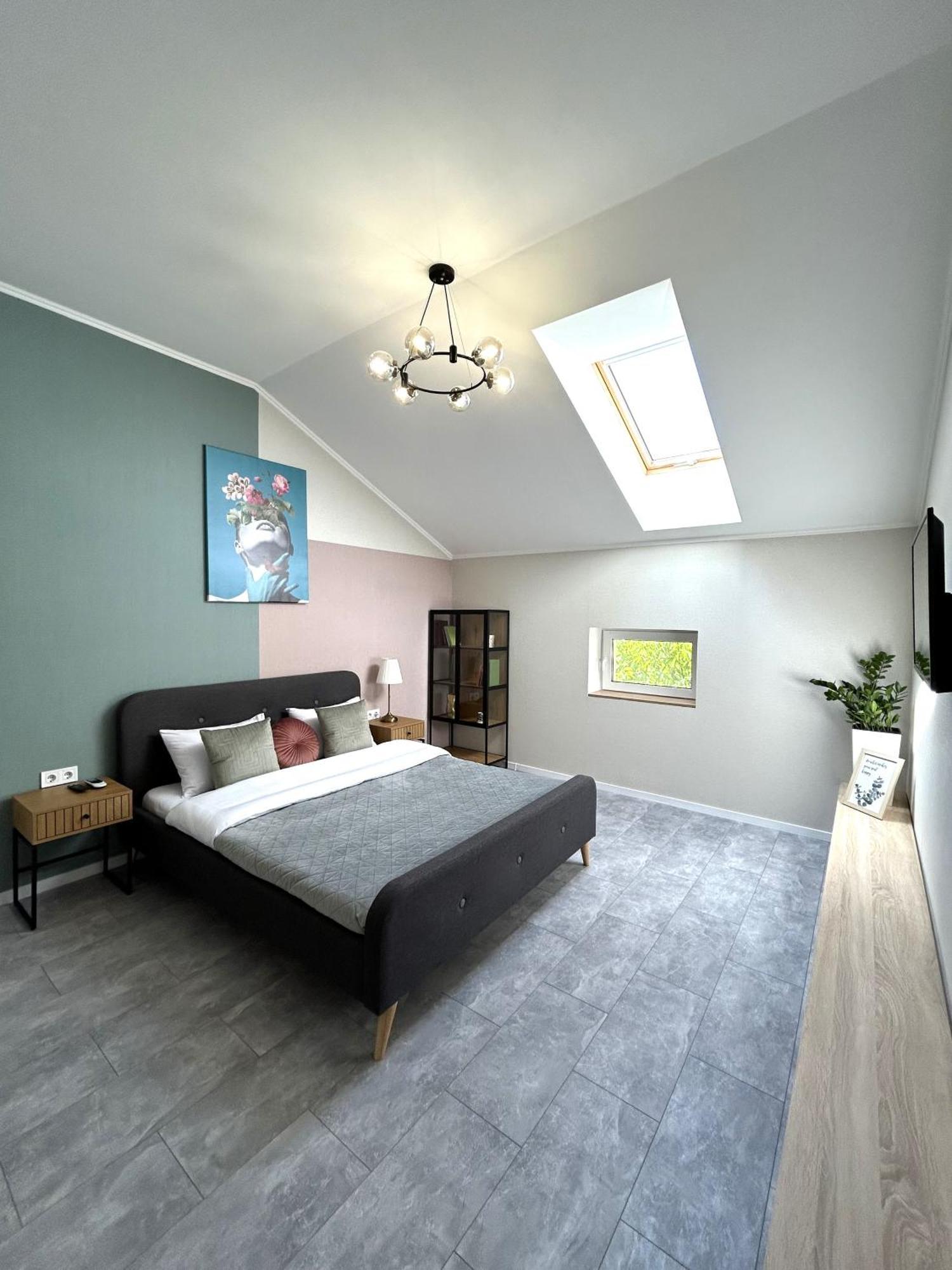 Modern Apartment, 5Mins To Rynok Square Lviv Eksteriør billede